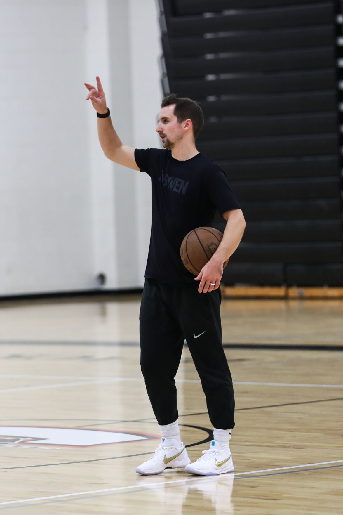 102920-cdp-sports-nba241.JPG